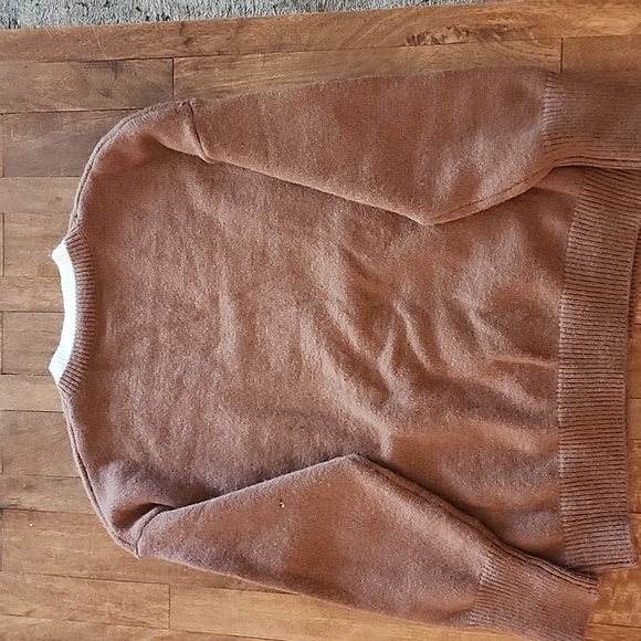 Cardigan - Picture 2 of 5